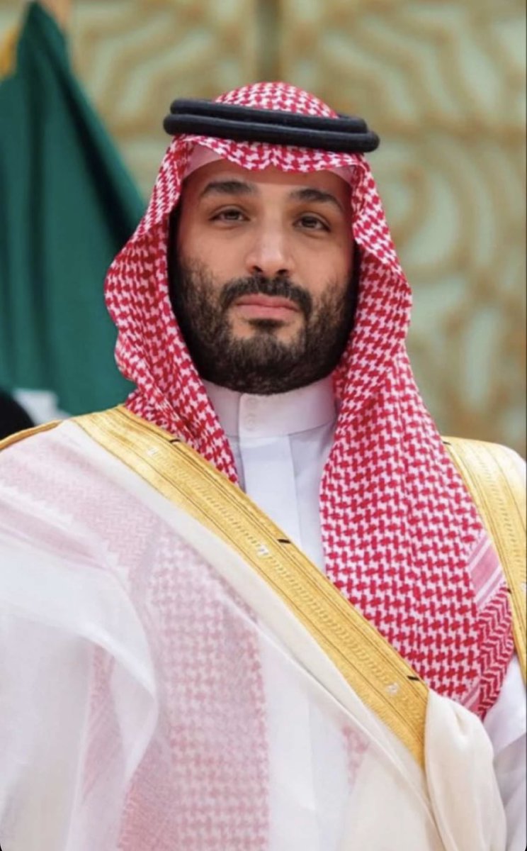 icpeson's tweet photo. يقصر ثنائي في ولي العهد ولكن يستمر دعائي : الله يحفظك ويديمك عز وذخر لنا وللمسلمين، رابطين فيك امالنا بعد الله 💚 https://t.co/HLW4qkdqw7