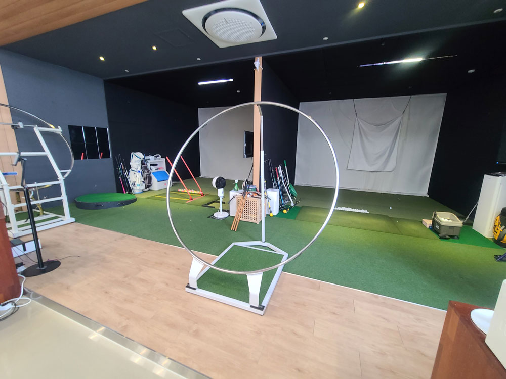 Proswing_Inc's tweet image. 부산 피팅샵 #TSG골프스튜디오 #프로스윙플레인 설치 / 제품문의:1899-6637 proswing.kr
#골프스윙머신 연구제조기업 (주)프로스윙
#골프스윙플레인연습 #골프궤도연습장비 #골프궤도교정장비 #골프레슨기계 #골프스윙리듬 #드라이버방향성 #아이언방향성 #골프좌타연습기 #골프좌타교정기