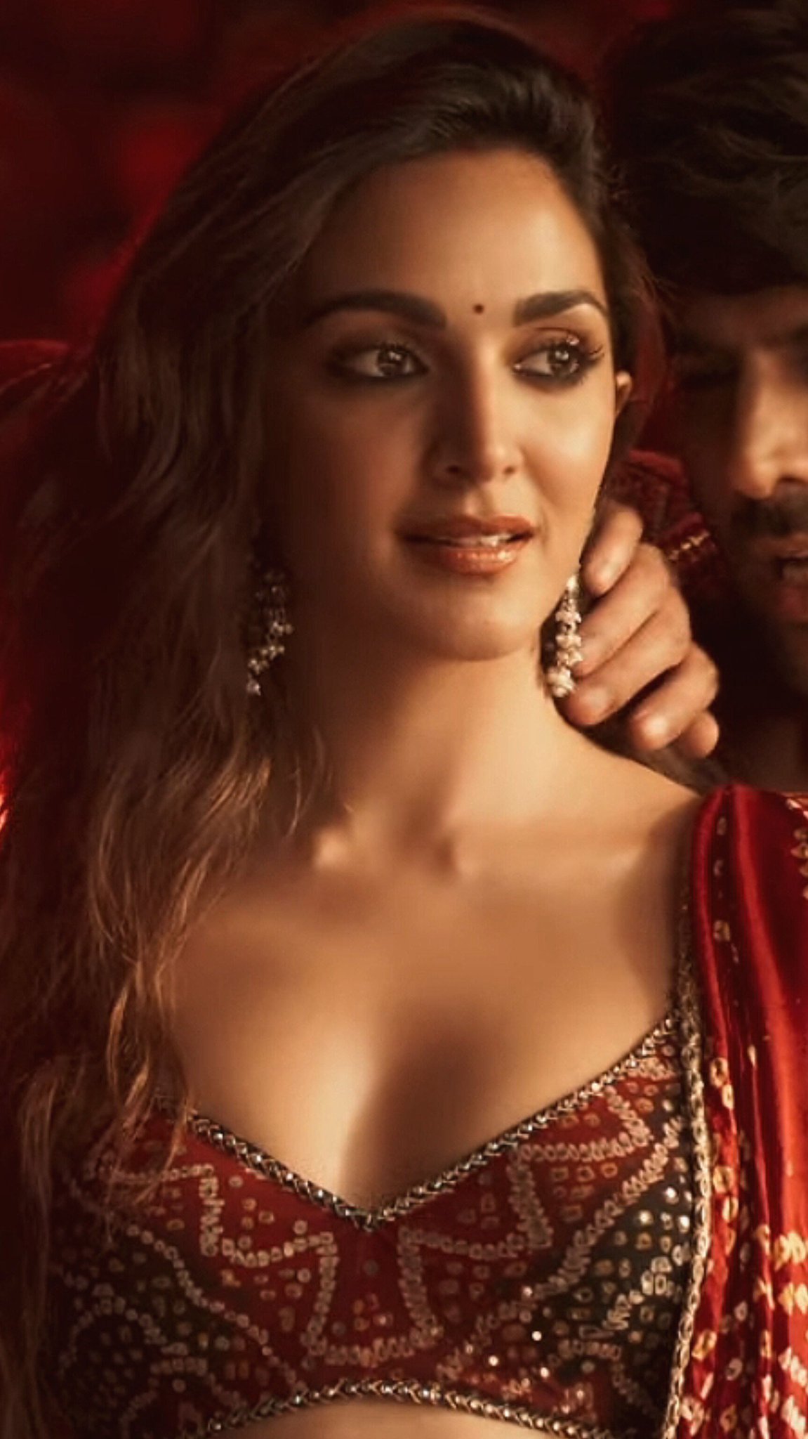 FzNUSkfaAAEFfeS?format=jpg&name=large