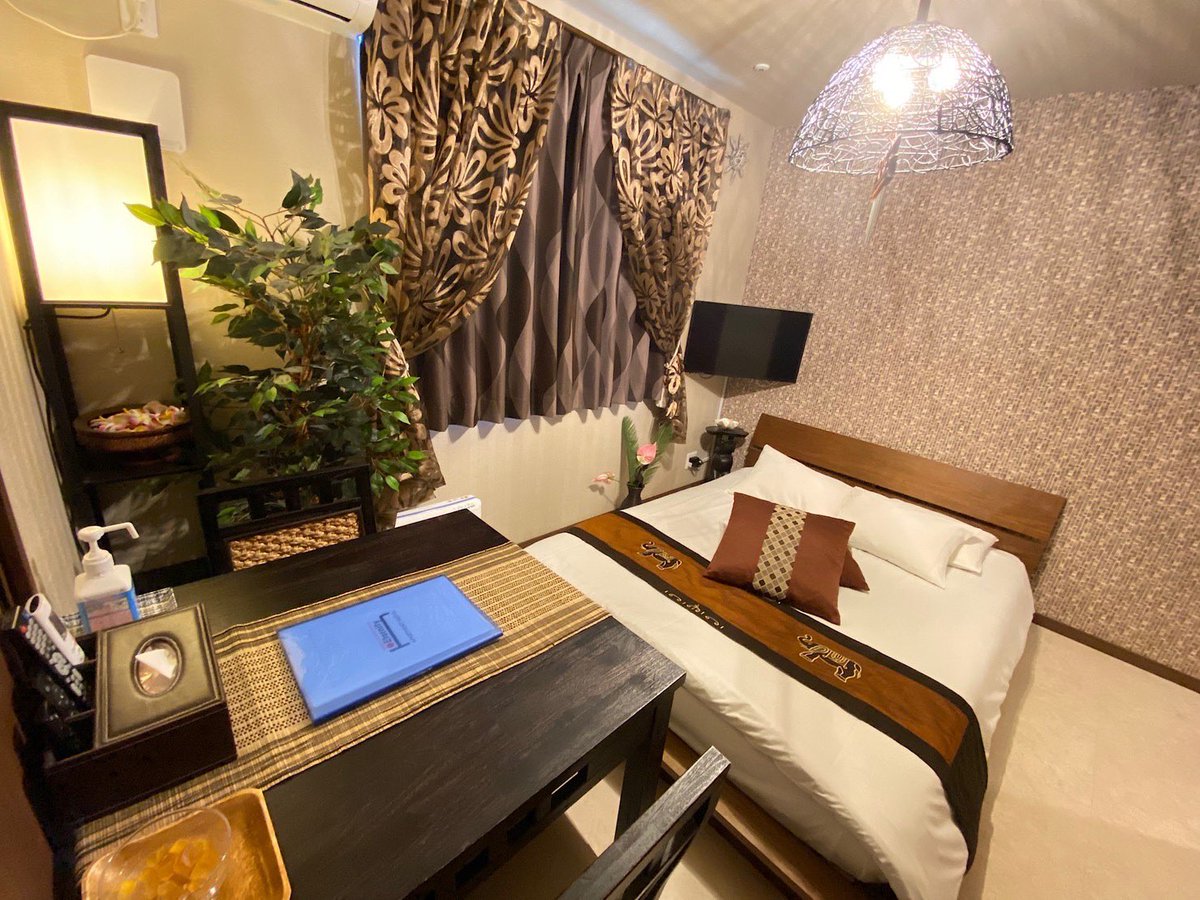 EternityHOTEL8's tweet photo. Eternity APARTMENT HOTEL品川203のご紹介🏨✨最大2名様
異国情緒のある非日常的な佇まいを感じさせると共に、親しみやすく温かい雰囲気を持ち合わせた唯一無の世界観を纏った空間です✨アジアンルーム✨
#hotel 
#ホテル
#HOTEL
#MAX2名
#長期滞在OK
#駅徒歩2分
#西大井駅
#品川 https://t.co/B6KaGQgvRZ