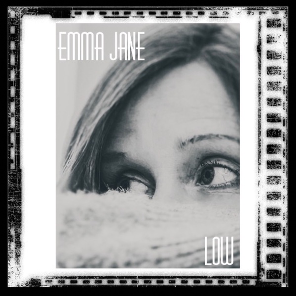 #OnAirNow Emma Jane @emmajanetweets - Low, listen.openstream.co/7154/audio or tinyurl.com/2afw5j2v 
IndieMUSIC mainstreamMUSIC Help keep the station going if you can donate here goodmusicradio.wixsite.com/gmrts