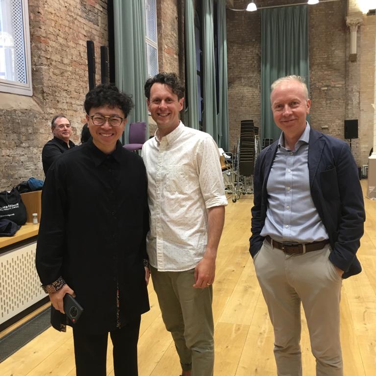 Hallé Choir (@hallechoir) on Twitter photo Our newly appointed Principal Conductor <a href="/kahchun_music/">Kahchun Wong</a> came to visit us at our rehearsal yesterday (here with <a href="/mattconducts/">Matthew Hamilton</a> and <a href="/DButcherHalle/">David Butcher</a>). Exciting times ahead! Our newly appointed Principal Conductor <a href="/kahchun_music/">Kahchun Wong</a> came to visit us at our rehearsal yesterday (here with <a href="/mattconducts/">Matthew Hamilton</a> and <a href="/DButcherHalle/">David Butcher</a>). Exciting times ahead!