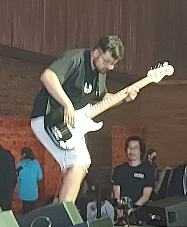 TobyBreckon's tweet image. #ProudSupervisorMoment ... CVPR/ICCV/ECCV papers... meh; citations... meh; h-index ... meh; But when you hire the PhD student who goes on to rock the whole conference @cvpr #CVPR2023... our very own @BKShalon @comp_sci_durham rocks with @cvpr house band - top notch! 👌 Superb!