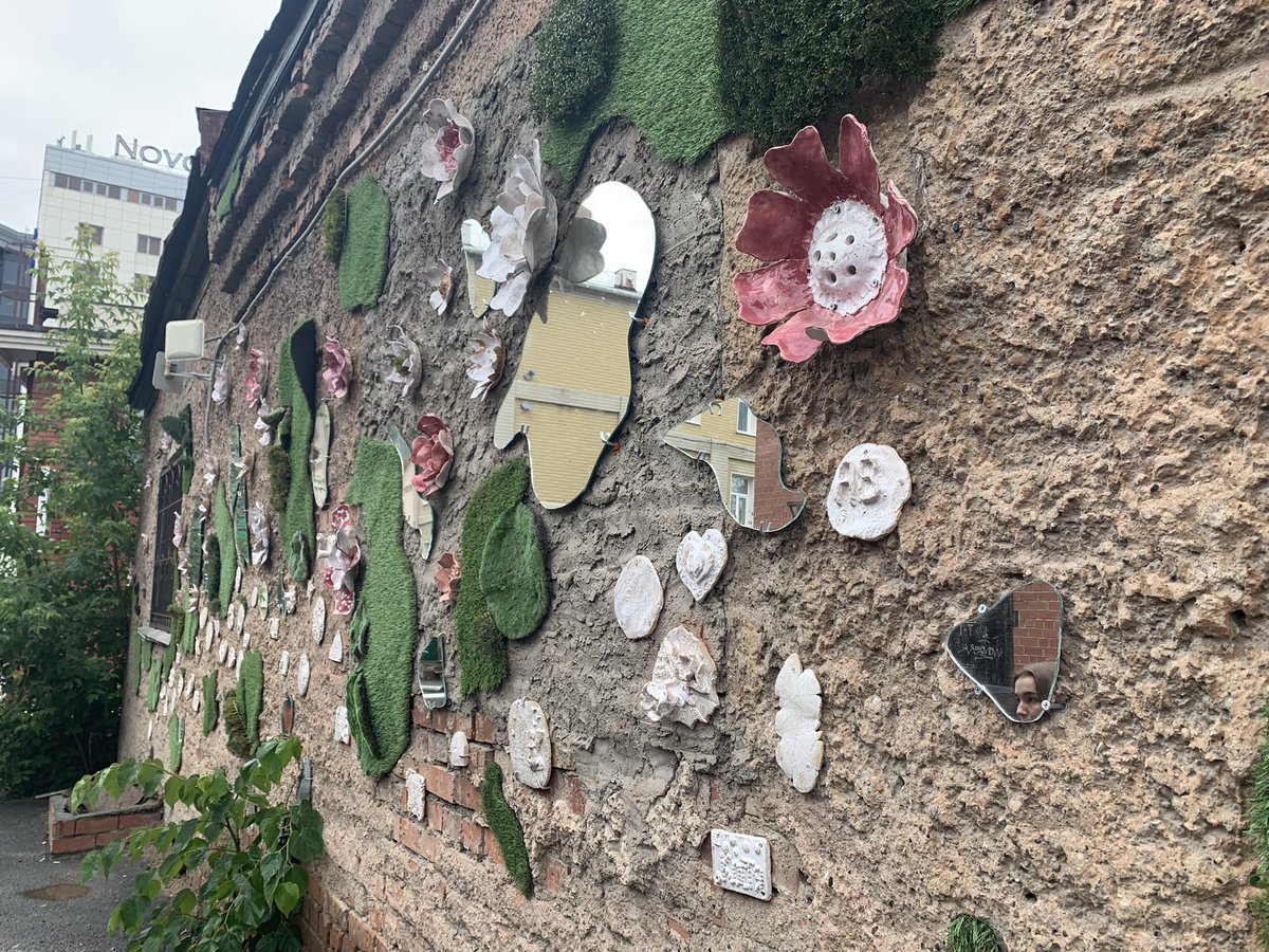 Deborah Bronnert tweet media