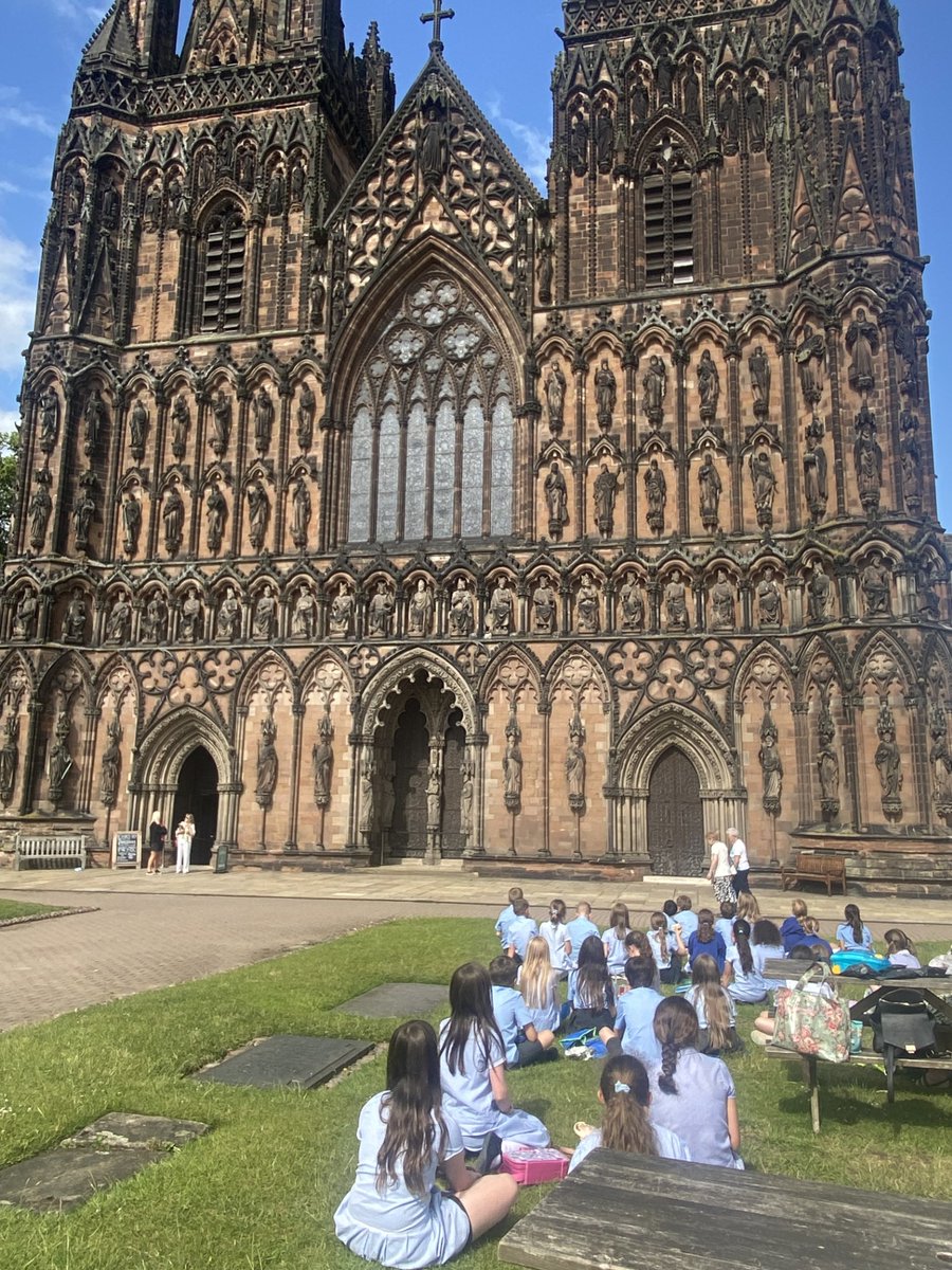 St Chad’s CofE Primary School, Lichfield tweet media