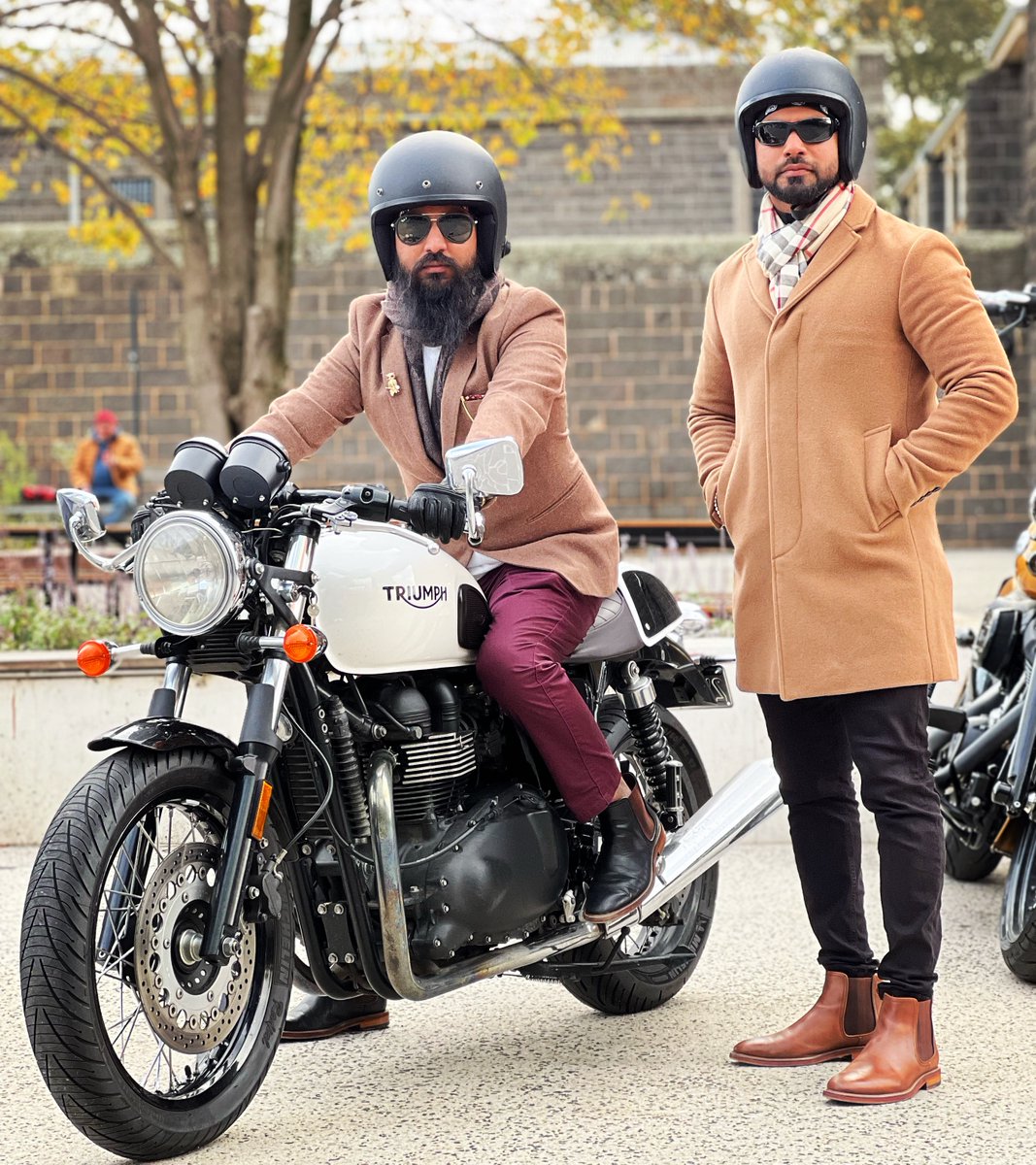 Distinguished & dapper, ready to ride the Melbourne DGR.

🌎 Melbourne, Australia
📸 Nirvair Singh Kandola