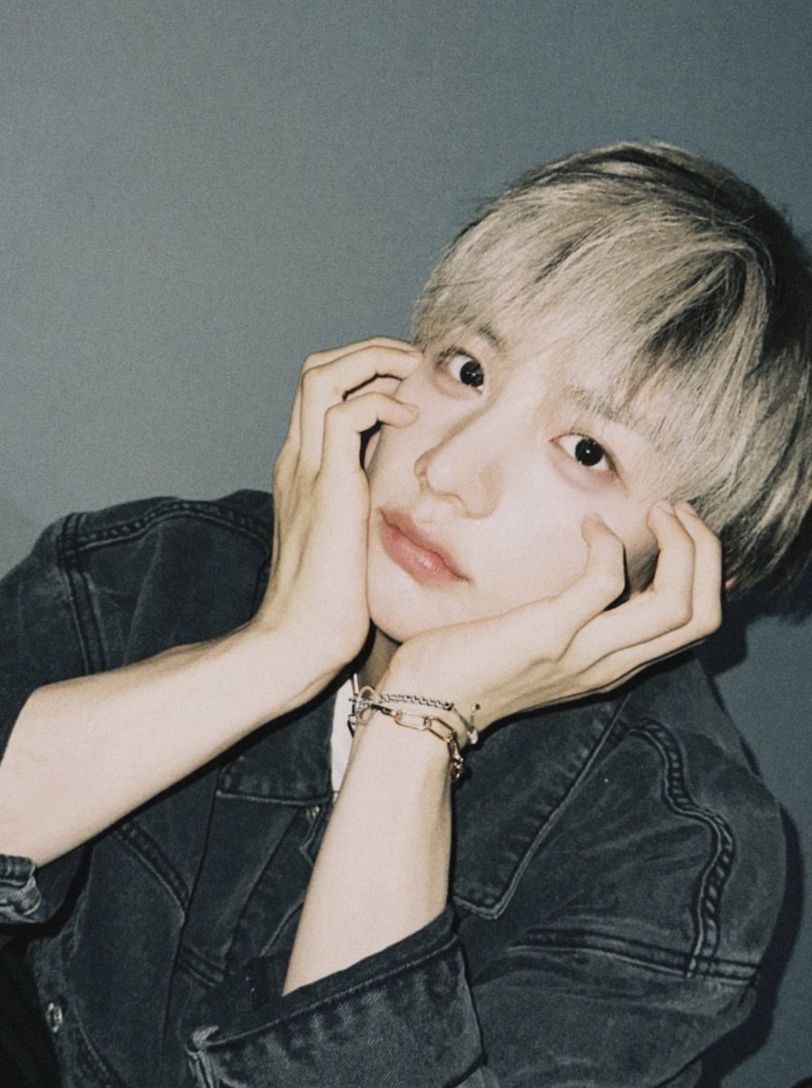 XODIAC_MEMBERS's tweet photo. [#씽] 

씽씽💣

#XODIAC #소디엑 #SING #씽 https://t.co/GUwy7iRBXA