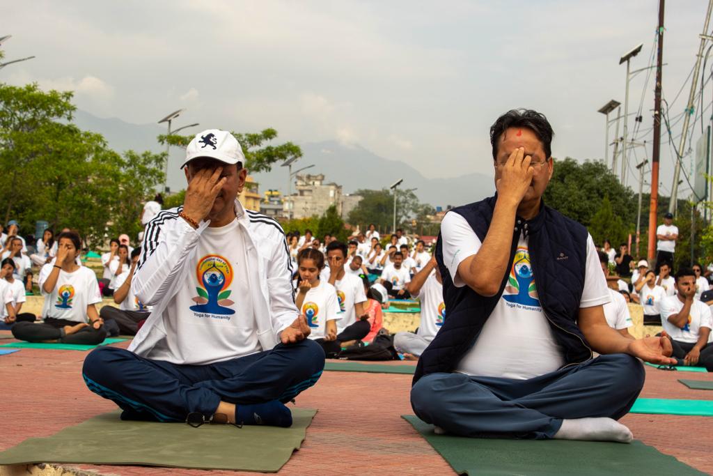 Celebrated International Day of Yoga 2023 at Shankhamul Yoga Park, Shankhamul, Kathmandu in presence of Honorable NP Saud Ji (Foreign Affair Minister).
@SriSri @BangaloreAshram
@OfficeOfGurudev 

#artofliving #artoflivingnepal #gurudevsrisriravishankar #internationalyogaday2023
