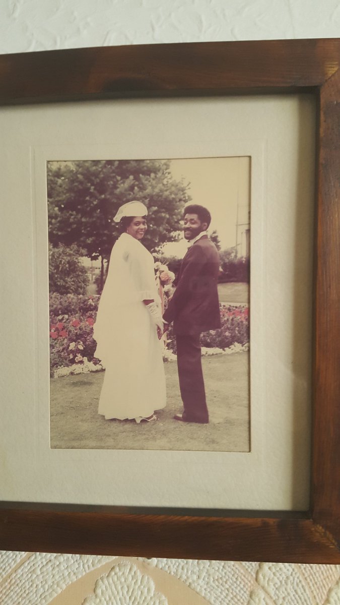 #WindrushGeneration Today marks 75 years for the Windrush generation. Skilled workers from the Caribbean&the wider diaspora were targeted and promised 'A better life' unfortunately we know that the generation of people were met with racism and contempt. Pictured my grandparents