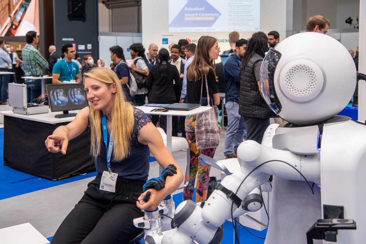 TU_Muenchen's tweet image. Join this year&apos;s #munich_i at the #automatica trade fair from June 27-30. Visit the Hightech Summit on June 28 and the AI. Society to hear from renowned #AI and #robotic experts: automatica-munich.com/en/munich-i/

@MIRMI_TUM 

📷A.Heddergott