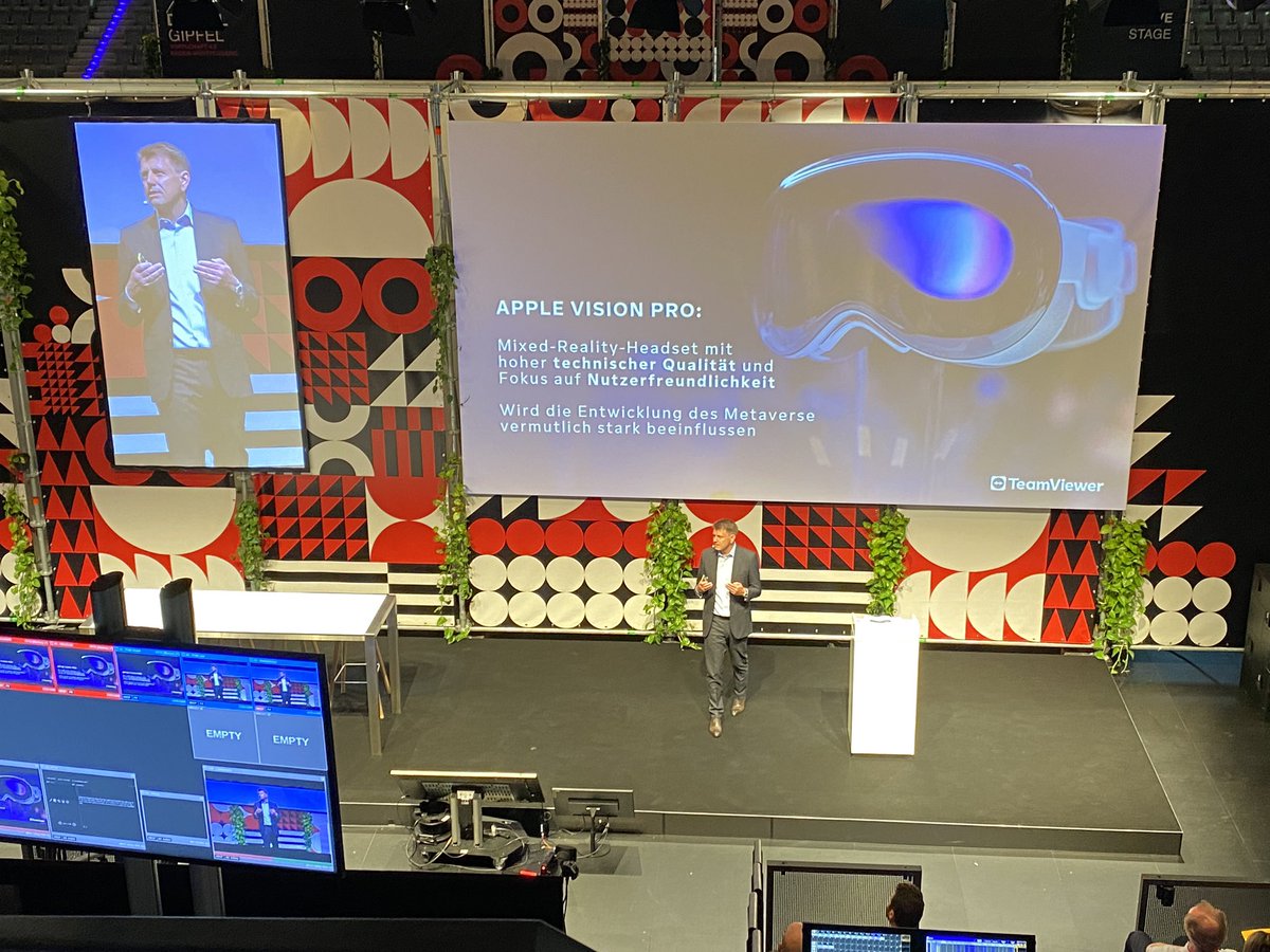 At #Digitalgipfel #Stuttgart Oliver Steil, CEO of <a href="/TeamViewer/">TeamViewer</a>, believes that <a href="/Apple/">Apple</a> Vision Pro will have a big impact on the future of #metaverse