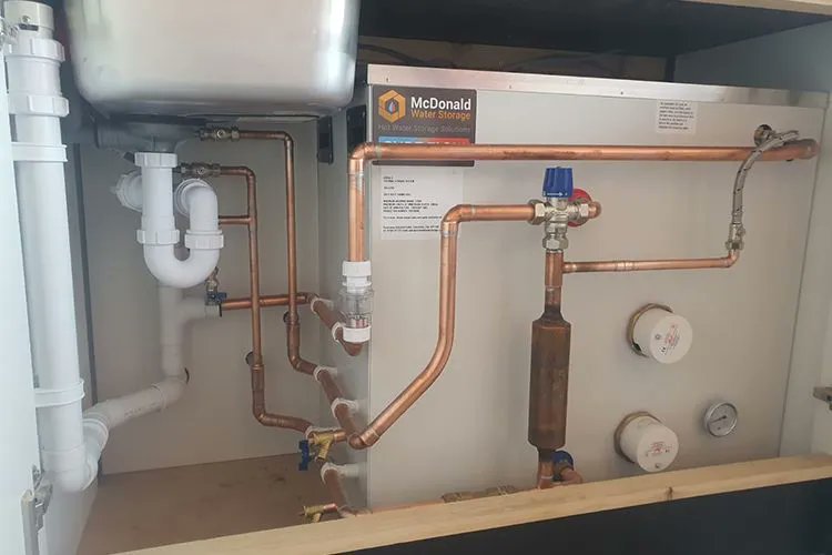 eco_hotwater's tweet photo. Looking for a hot water storage solution for an area where a cylinder will not fit?

Then look no further! Our bespoke designed space saving CUBEflow thermal store range can provide you with the answer.

More information see https://t.co/VDe7poHl40

#thermalstore #socialhousing https://t.co/n7ea2Titrb