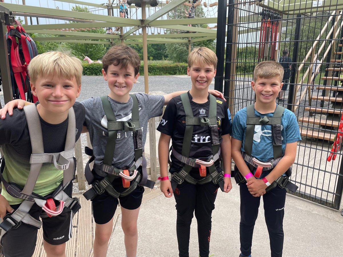 tauntonschool's tweet photo. Prep School boarders enjoyed a trip to Puxton Park 🛝
They spent the day on the bumper boats, taking on the high ropes challenge and doing arts and crafts 🎨
#boarding #prepboarding https://t.co/Ob8ZlUnoG1
