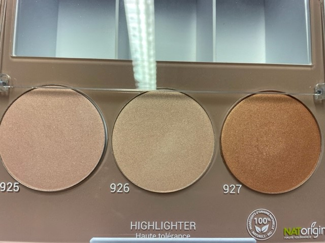 ButterfliesEC's tweet image. Have you tried the NATorigin highlighter yet?! 

Available in 3 stunning colours! ❤️😍

They enhance your complexion, give skin a brighter, dewy glow, and make cheekbones look more prominent.

#musttry #makeup #NATorigin 

butterflies-eyecare.co.uk/products/nator…