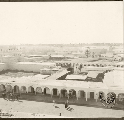 Same part of town ? Views of the modern Tripoli during the Italo-Turkish war (jan. 1912) by french war reporter Gaston Chérau.
Complete panorama in : editions-creaphis.com/fr/catalogue/v…
#Libya #Tripoli #Urbanhistory