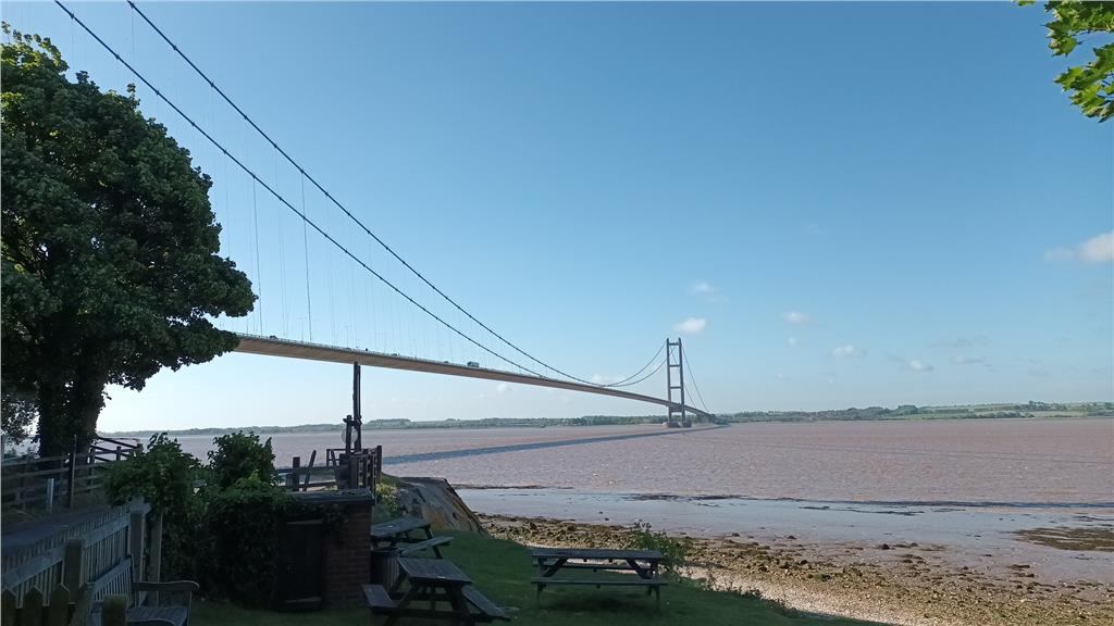 New to Market: Attractive Airbnb/Holiday Lodges Opportunity, FOR SALE

◼️ The Lodges, Cliff Road, Hessle, HU13 0HB
◼️ 1,765 sq.ft
◼️ Fantastic views: Humber Bridge & River Humber
◼️ Refurbished to high spec

Find out more: buff.ly/3CyuVMF  
#residentialinvestment