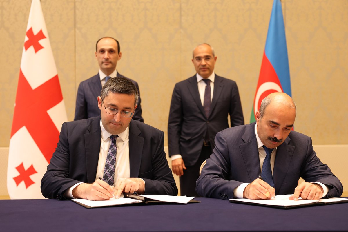 NAPRGeorgia's tweet photo. 📌A Memorandum of Understanding on cooperation was signed between the National Agency of Public Registry under the Ministry of Justice of Georgia and the State Service for Property Issues under the Ministry of Economy of the Republic of Azerbaijan. https://t.co/s3sdvvqflV