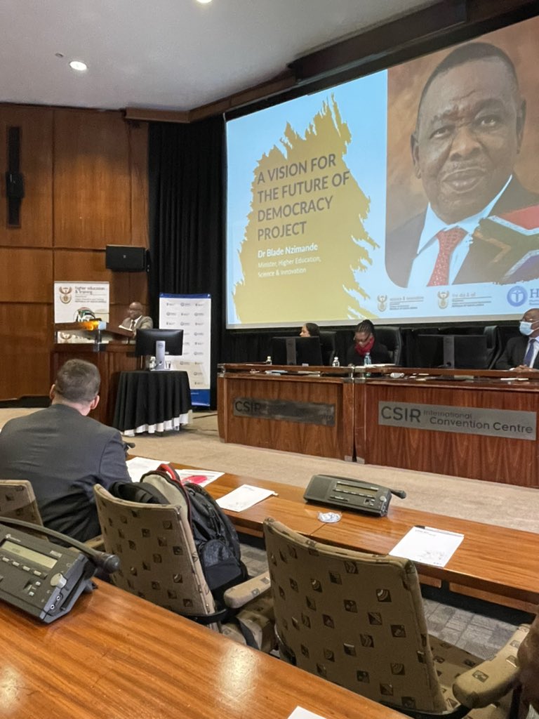 Anne-Maria Makhulu tweet media