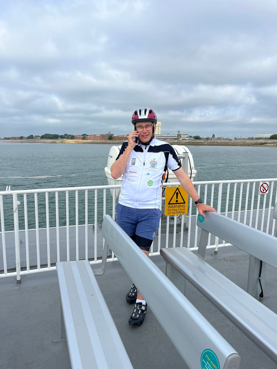 And they're off! Team Fruiterers - 7 brave cyclists - will today cycle 125km around the Isle of Wight to raise money for #CityHarvest. But first, to get there on the ferry! You can sponsor and support them here: lnkd.in/ez4XP9qy