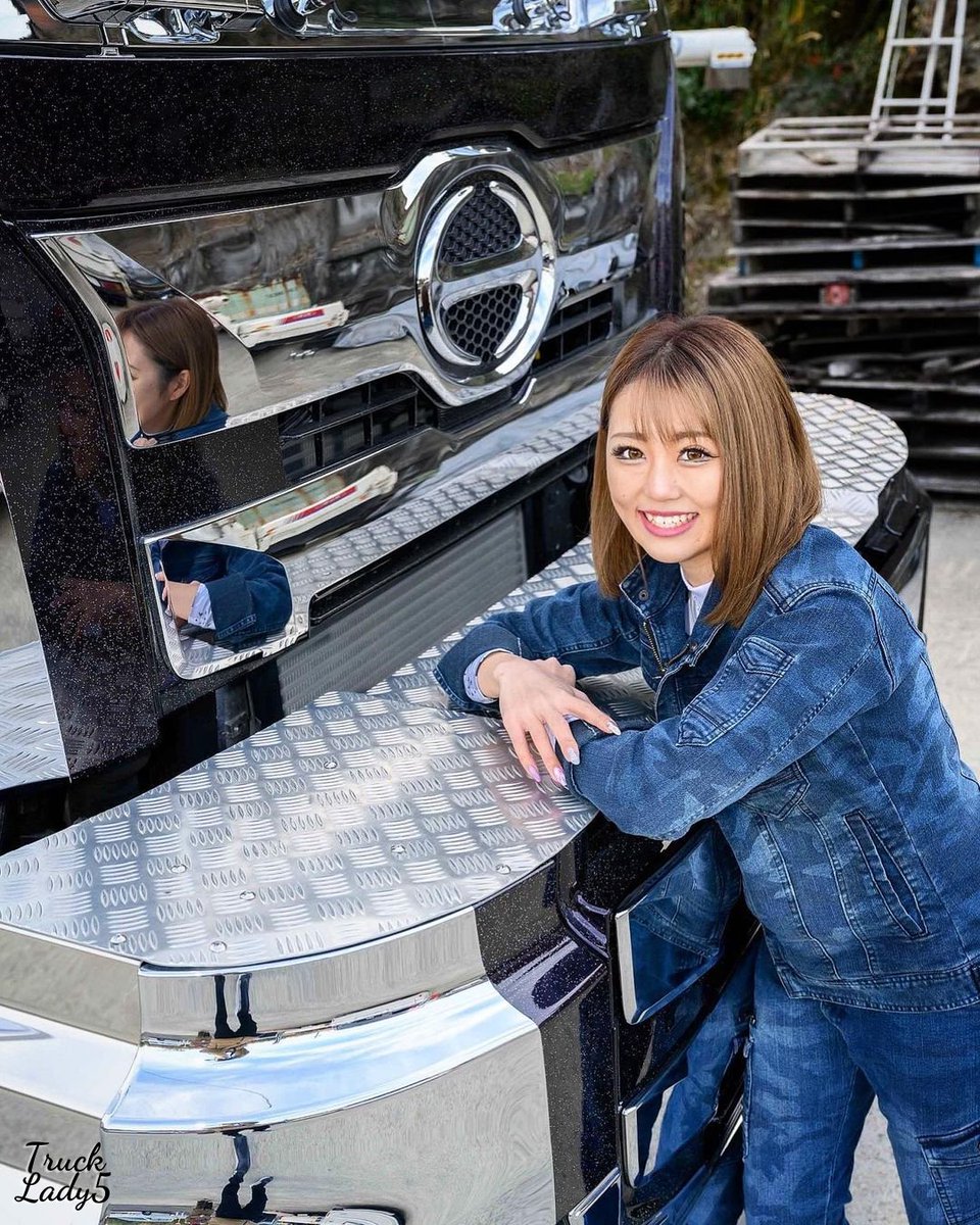 Truck Lady5 (トラックレディーゴ―) on Twitter "今日は輝くTruck Ladyをご紹介！ 📷ふたばさん 🙋‍♀