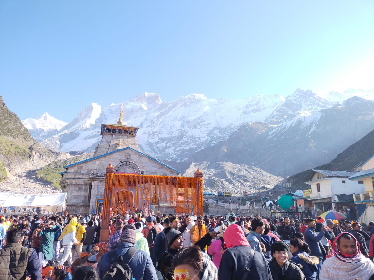 #jansankalp clinics running in #kalimath , #kolakhal , Qaundar en  route to #Madhyamaheshwar . We should be up in #Kedarnath #KedarnathDham , #Tungnath #chopta in #DevBhoomi #Uttarakhand soon. #medongo #axiphyl @AnandDasari  . With blessings of Sri Sri Sri #lalithmaharaji  of…