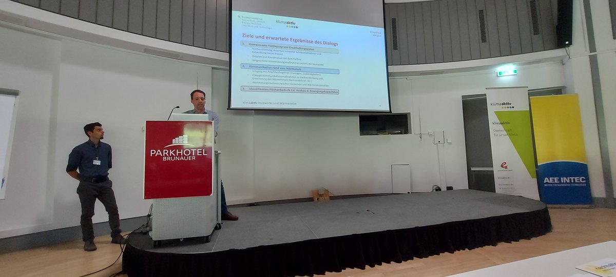 leusbrocki's tweet photo. Heute #klimaaktiv #qmFachtagung in Salzburg - Wärmenetze als Energiedrehscheibe: von Energiegemeinschaften, Anergienetze hin zu Geothermie und Solarthermie @AEE_INTEC @BMKlimaschutz https://t.co/KilwDuQnpf
