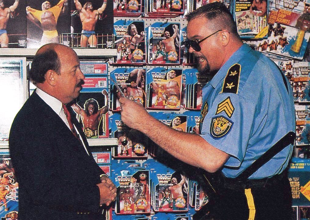 These Hasbro figures are gonna be servin' hard time, Mean Gene! 👮🏻 #WWF #WWE #Wrestling #WWFHasbro #GeneOkerlund #BigBossMan