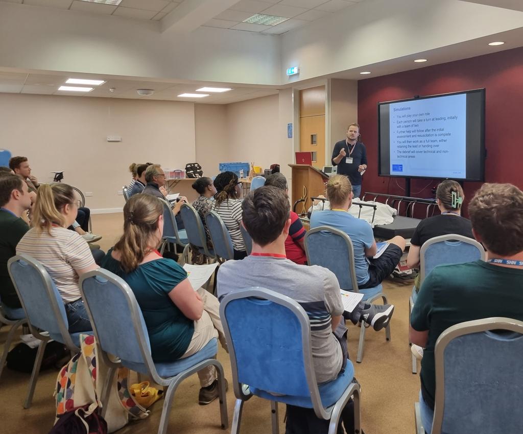 LTHPaedResus's tweet image. Day 1 of our @_ALSG_ APLS course at the lovely Hinsley Hall! @Leeds_Childrens @LeedsHospitals 

#PaedResus #APLS #HinsleyHall