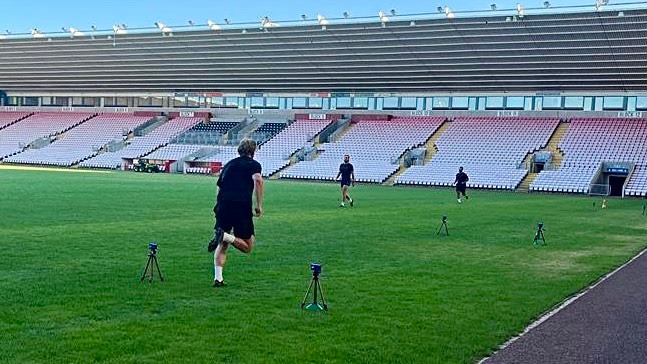 MowdenPark's tweet image. 🏃Day 1 of pre-season in the books as our 1st XV returned for fitness testing at the Arena last night.

🤝 A big thanks to @GregAspin from Northumbria Uni for running our speed gate testing!

Keep your eyes peeled for some new arrivals to the squad. #ComeOnPark