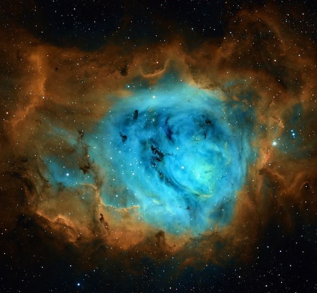 Lagoon Nebula M8 in SHO by Wissan Ayoub astrobin.com/418777/C/?nc=&…