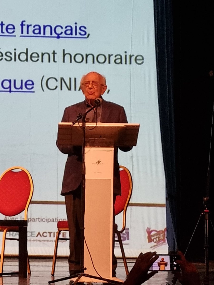 <a href="/CHANTIERecole/">CHANTIER école</a> Rappel, par Monsieur Claude #Alphandéry, du caractère essentiel de la mobilisation citoyenne pour la création et développement des #ACI, mais qui nécessite une #reconnaissance et un appui des pouvoirs publics pour mener leurs projets.