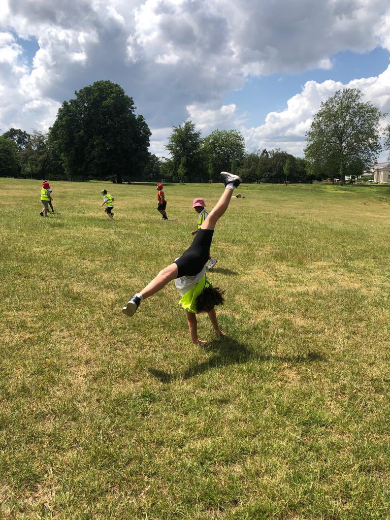 Year 2 had the best first day of summer. We had a great view of London, we made cartwheels, ate ice cream, look under the logs with magnifying glass, clouds with binoculars, run after the balls and popped bubbles. We were very tired after and today is very quiet in our class🥱😁