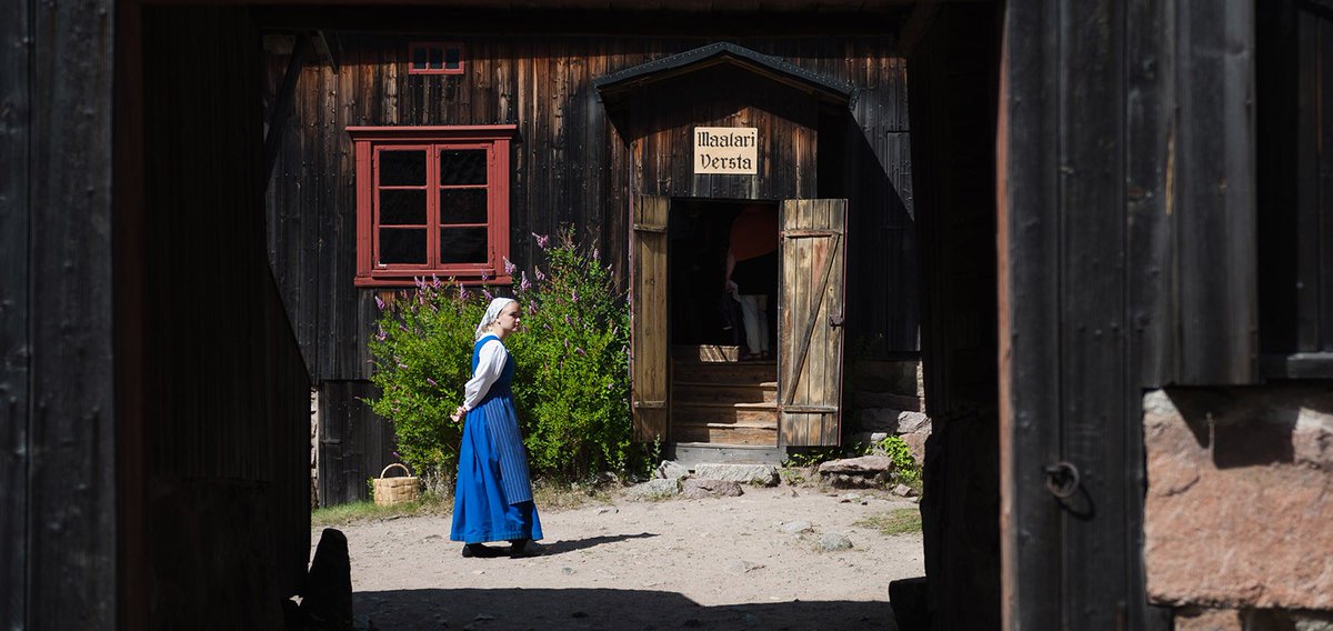 abofritid's tweet image. Svenskspråkiga guidningar på Klosterbacken fredagar startar kl. 14 under perioden 26.6–20.8.
Under rundvandringen berättas om stadsmiljön för 200 år sedan med historier ur livet och vardagen på Klosterbacken. #åbofritid #kulturiåbo #åbo #turku #museokeskus
