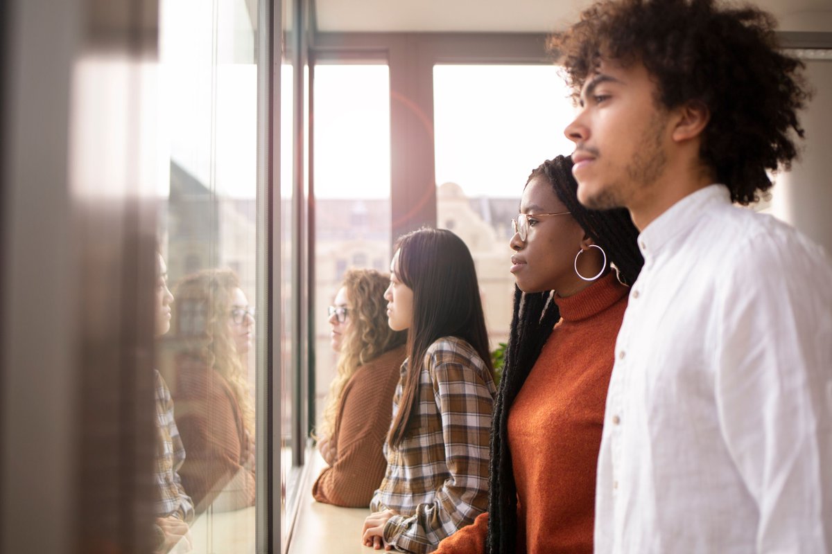 ISS__UK's tweet image. ISS is proud to sign #TheHaloCode, in support of The Advocacy Academy&apos;s pledge to eliminate discrimination around black hairstyles. Learn more here: uk.issworld.com/en-gb/news/202… #CompanyOfBelonging #PlaceToBeMe