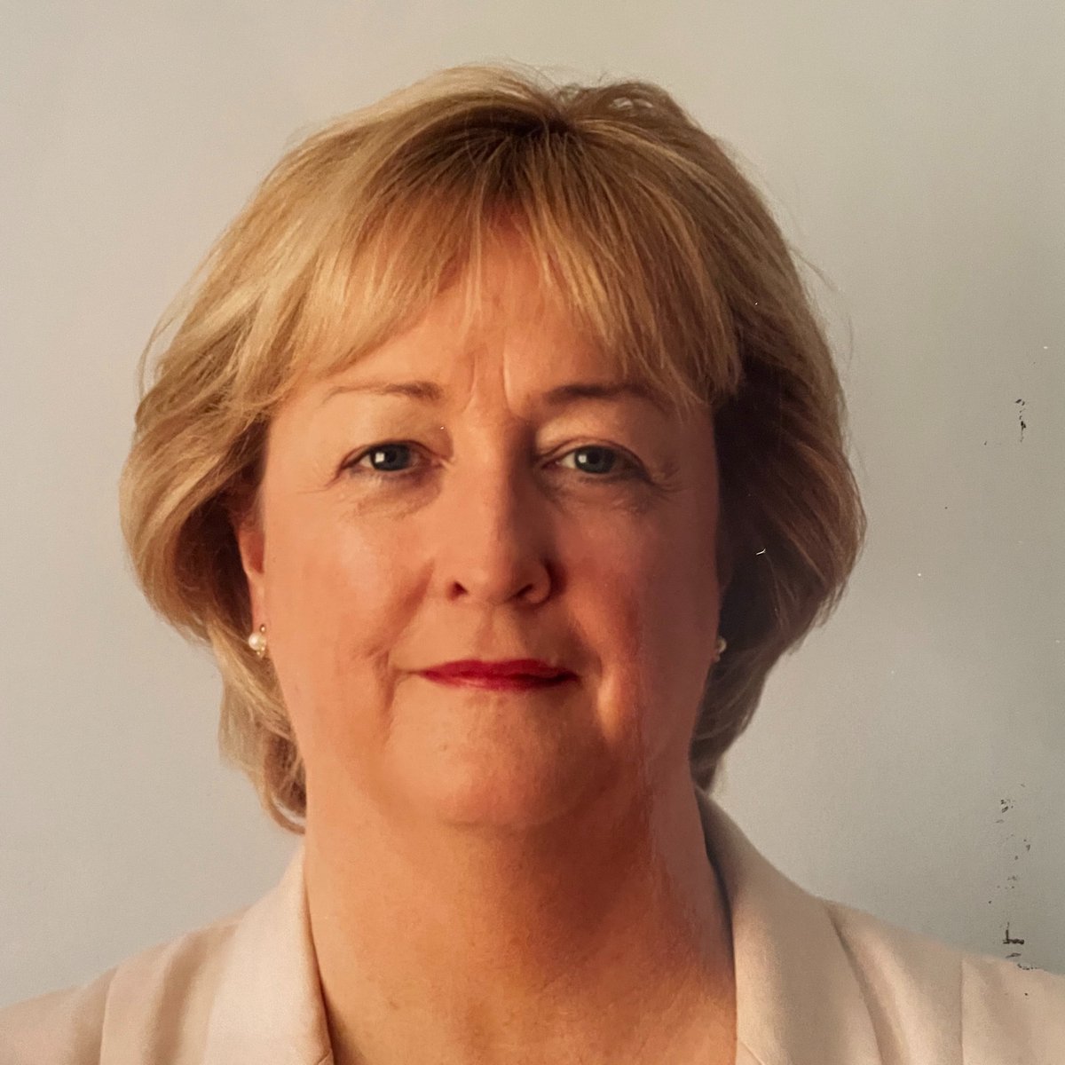 Congratulations to our new Member Monica McWilliams <a href="/MonicaBelfast/">monica mcwilliams</a> Emeritus Professor of Women's Studies at <a href="/UlsterUni/">Ulster University</a>, Women's Coalition signatory to the #GoodFridayAgreement and former chief commissioner of the <a href="/NIHRC/">Northern Ireland Human Rights Commission</a> #RIAAdmittanceDay <a href="/TJI_/">Transitional Justice Institute</a> bit.ly/RIAAD23