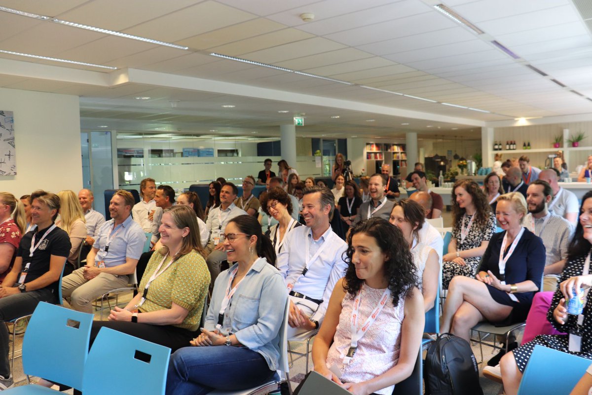 What a lovely day we had at 𝐓𝐡𝐞 𝐒𝐭𝐚𝐭𝐞 𝐨𝐟 𝐁2𝐁 event tuesday!

Once again, thank you all for making the event a remarkable B2B success (as seen by the smiling faces of the attendees in the picture below)!

#StateofB2BinNL #StateofB2B #b2bmarketing #NetworkingEvent