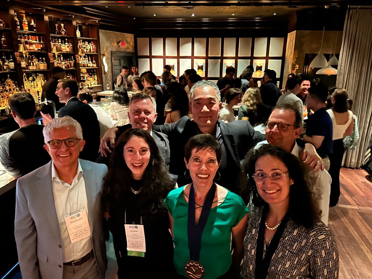 Yale Environmental Engineering celebrated its 25 year anniversary at the AEESP Conference where inaugural EnvE Distinguished Alumni Awards were presented to @SWalkerDrexel, <a href="/HoekNanoMeTeR/">Eric Hoek</a> and #YaleEngineering assistant dean Sarah Miller. Congrats to all!