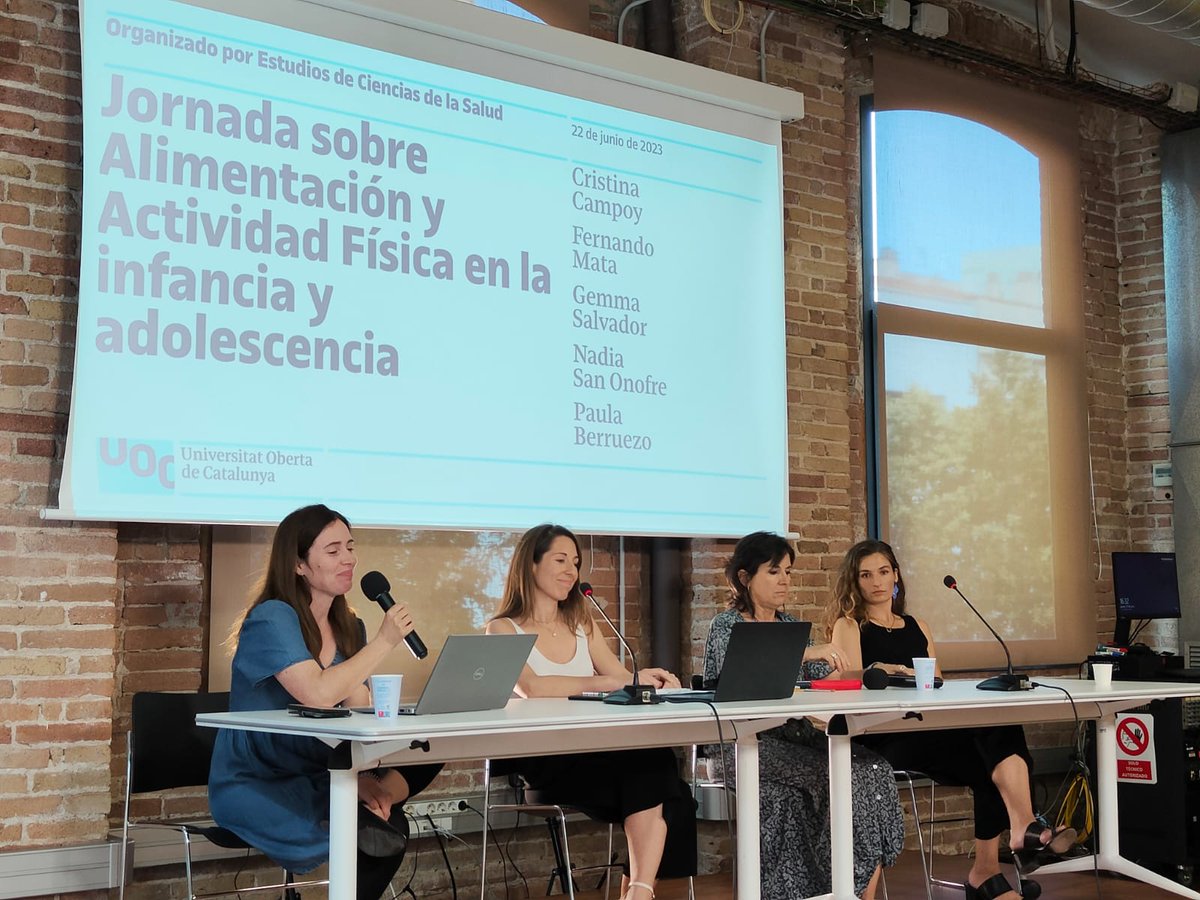 @macips01 @UOCuniversidad @cristinacampoyf @CanalUGR @Euristikos @FernandoMataNS 👥 Empieza la mesa redonda 'Alimentación saludable en casa y en la escuela'.

Participan:
🔹 Gemma Salvador de @salutcat
🔹 @Nadia_SanOnofre de la @UV_EG
🔹 @Paula_DN_Torres de la @GasolFoundation

🔴 Sigue la mesa redonda en #streaming 👉ow.ly/v3bT50OStiz cc @Bach_Faig