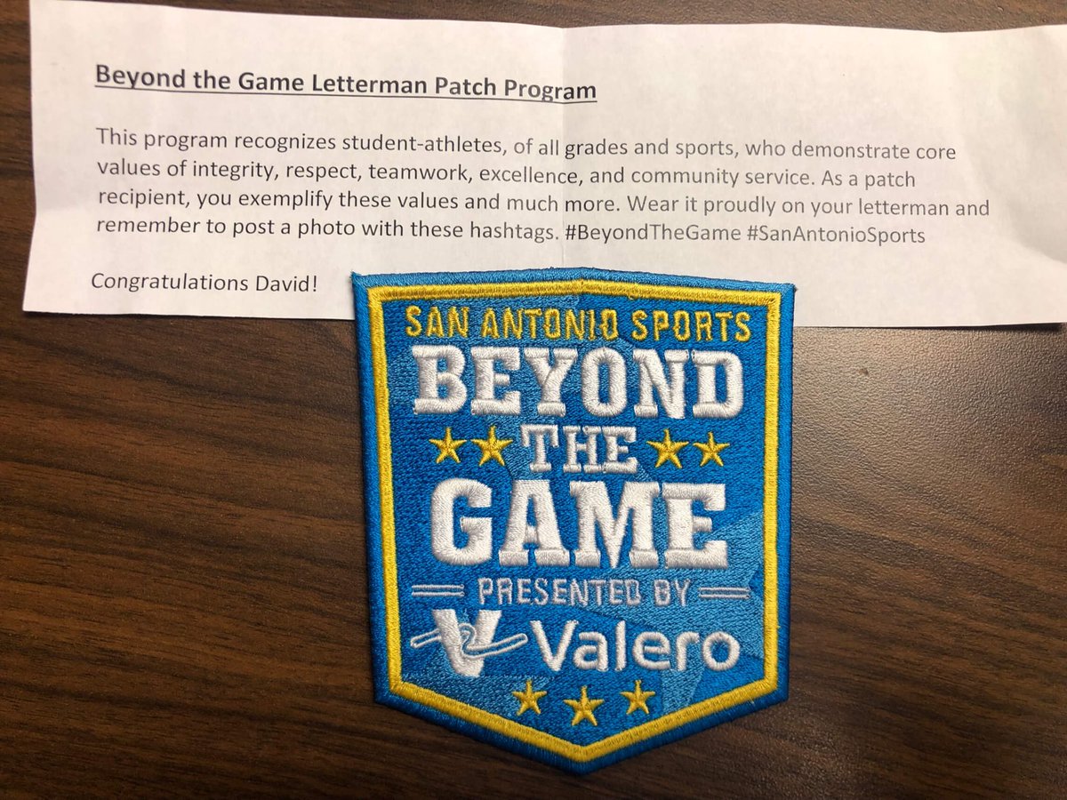 Congratulations to David Plewe on receiving the San Antonio Sports Beyond the Game patch award. David collected used running shoes for a school in Africa to help start a cross country team.  Way to go!! 👏👏

#BrennanXC #BeyondtheGame #SanAntonioSports