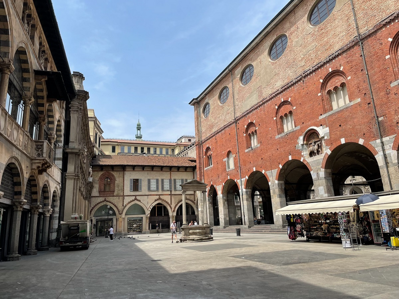 Sacchi e Granelli: “Grazie al sostegno di BPER Banca e Anteo siamo riuscitia trasformare piazza dei Mercanti in un centro culturale vivace, ...
.
#attualitàmilano #culturamilano #dicinema #giornaleonlinelombardia #giornaleonlinemilano

gazzettadellalombardia.com/presentato-il-…