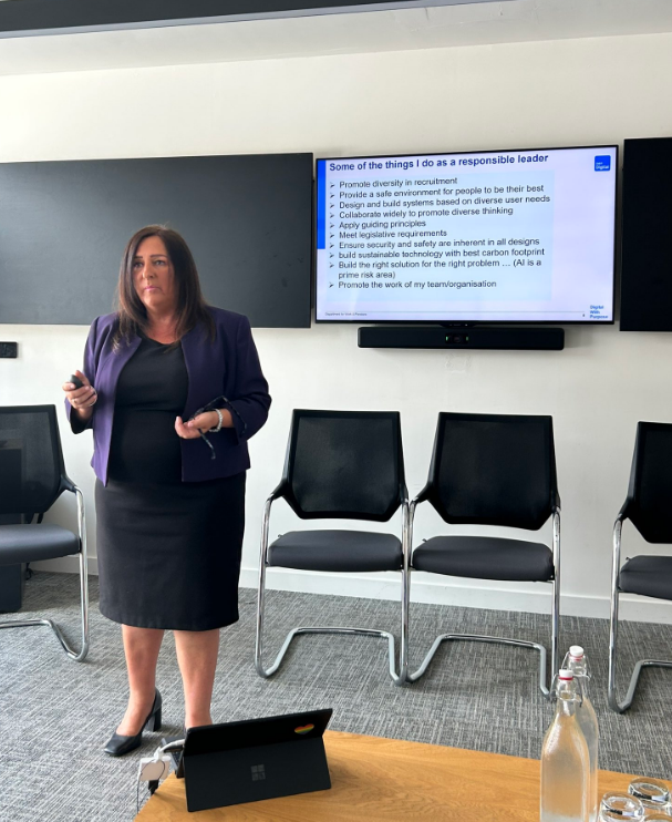 “As leaders we have to collaborate, build trust and set guiding principles that enable our people to be innovative”

Our Head of Integration @JacquiLeggetter delivering a keynote presentation on responsible leadership in a digital age at @bcs 🗣

#DLweek #BCSPolicyJam