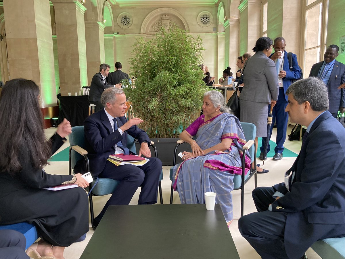 Mr. Mark Carney @MarkJCarney, UN Special Envoy for Climate Action, Chair of Brookfield Asset Management & Head of Transition Investing, Brookfield Corporation, called on Union Finance Minister Smt. @nsitharaman on the sidelines of the Summit for a #NewGlobalFinancingPact in Paris