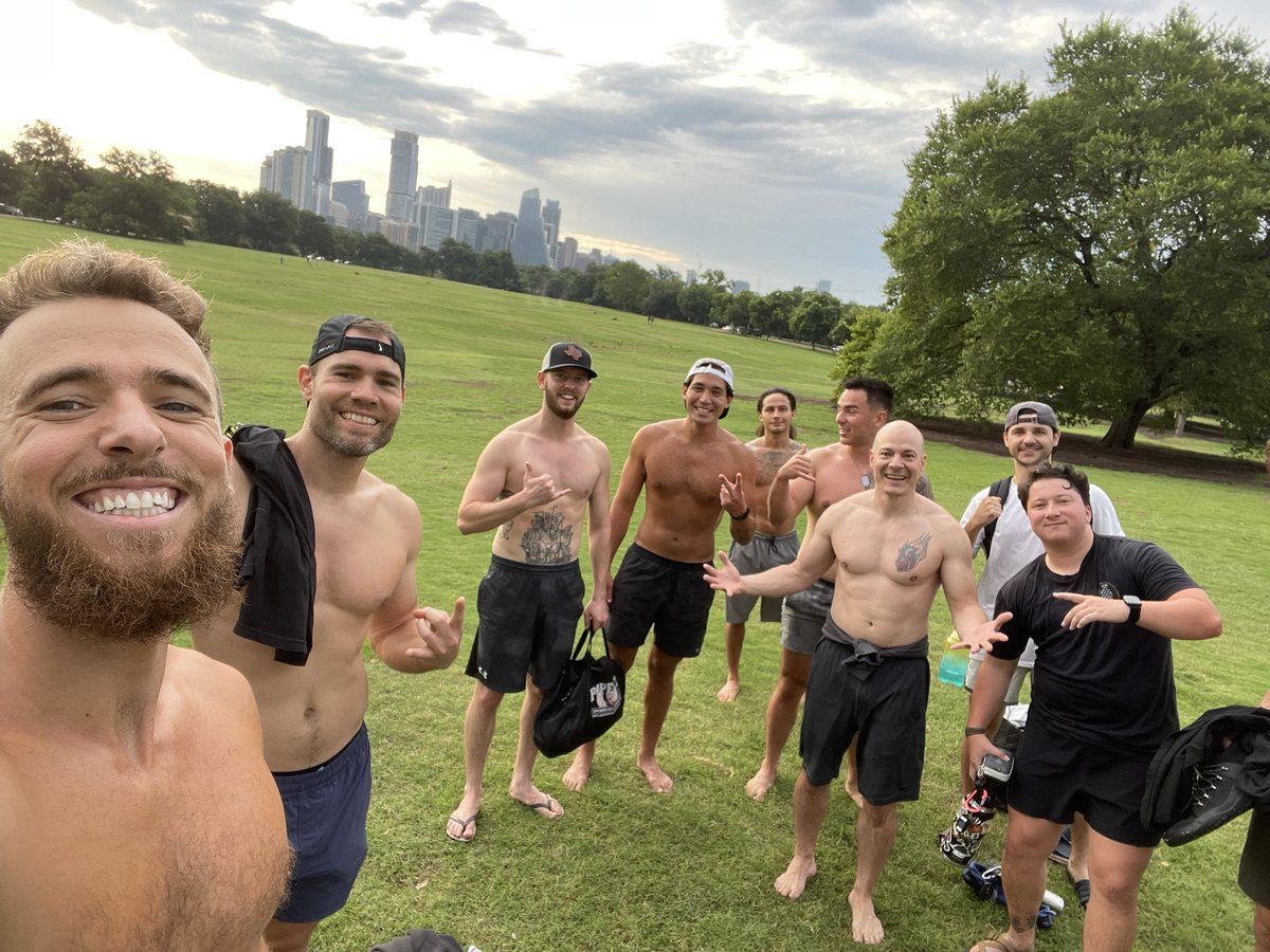 Jay Azeltine tweet media