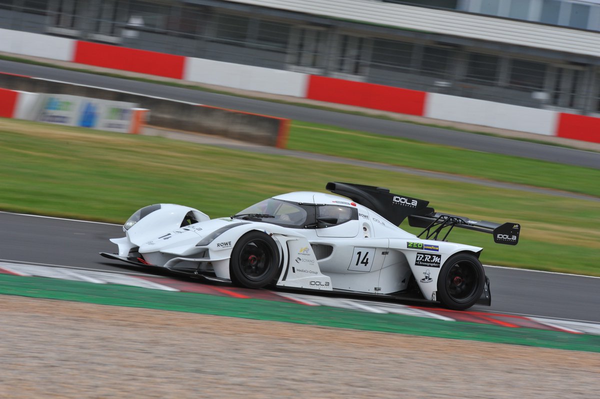 praga_official's tweet photo. The Praga R1 race car brings home more prototype series silverware from Donington Park, with five podium finishes and a fastest lap set by @RSpeedyGonzalez.
Read the story: https://t.co/Xf1SlvS87B
#PragaR1 #racewin #prototypeseries https://t.co/Nm4D30E4Bg