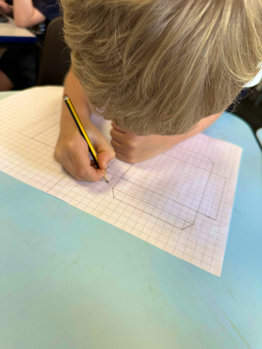 gilwern_school's tweet photo. Team Galaxy in #GilwernYear4 have designed and drawn their own shape net packaging for their exclusive chocolate bar. They worked so hard to ensure that the measurements were correct to fit their star chocolate. Bendigedig iawn! ✏️📏 #MathsNumeracy #AmbitiousCapableLearners https://t.co/GMXLUwag1k