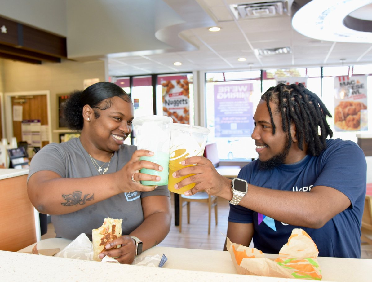 Thank you, @tacobell Foundation, for the investment you are making in our nation’s students and the advisers who are helping them realize their dreams! #iAdvise #OurEquityCenteredFuture #OpportunityRealized #EquitableAccess #livemasscholarship #tacobell #Cheers