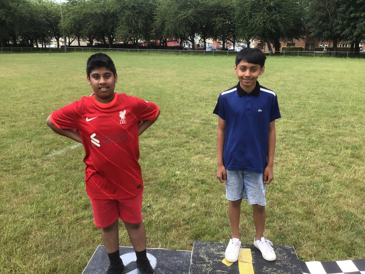 PillYear6's tweet photo. Do we have some podium posers in this set of winners? @Pill_Primary #pillsportsday https://t.co/NpsWkYsJfS