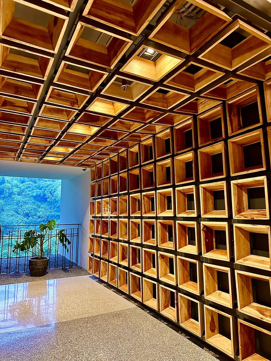 djjunelovely's tweet photo. #photographylovers #iPhone14ProMax #photography #interiordecor #architecture #architecturaldesign #viewphoto #building https://t.co/qLhJK3u6wK