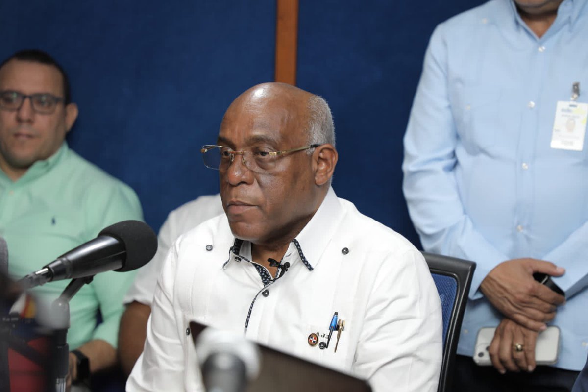“Los circuitos 01 y 02 de Hato Mayor tienen una cargabilidad que está sobrepasando su capacidad, por eso #Edeeste ha planificado la repotenciación de la Subestación Hato Mayor, para mejorar el servicio energético”, <a href="/AndresPortes_/">Andrés Portes</a>.

#Edeeste #AndrésPortes #HatoMayor #Mascercadeti