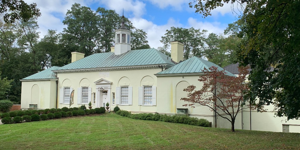 Visit Washington’s Headquarters Museum at Morristown National Historical Park. Celebrating its 90th anniversary, history buffs of all ages will have an opportunity to get into the spirit of the holiday at “Warm-Up for the Declaration” on July 4th.

🔗 ow.ly/SoJL50OT1Xe